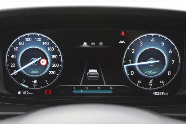 Hyundai Bayon 1,2 i ČR,1.MAJ,DPH,ZÁRUKA - foto 10