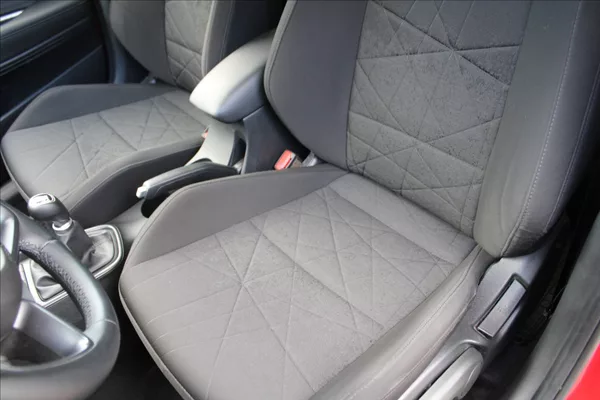 Hyundai Bayon 1,2 i ČR,1.MAJ,DPH,ZÁRUKA - foto 21