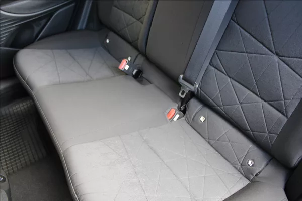 Hyundai Bayon 1,2 i ČR,1.MAJ,DPH,ZÁRUKA - foto 22
