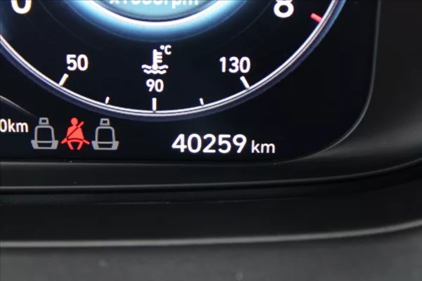 Hyundai Bayon 1,2 i ČR,1.MAJ,DPH,ZÁRUKA - foto 9