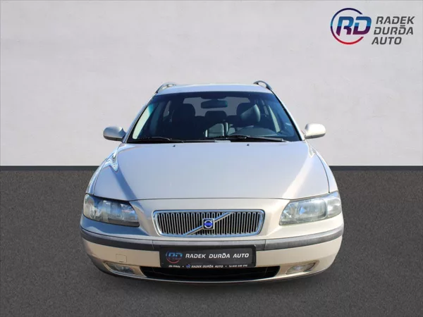 Volvo V70 2,4 D NOVÉ V ČR,1.MAJITEL - foto 2