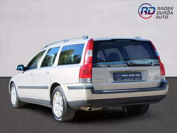 Volvo V70 2,4 D NOVÉ V ČR,1.MAJITEL - foto 7