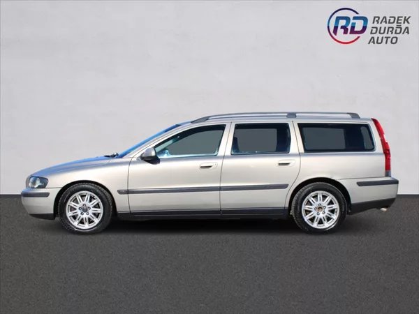Volvo V70 2,4 D NOVÉ V ČR,1.MAJITEL - foto 8