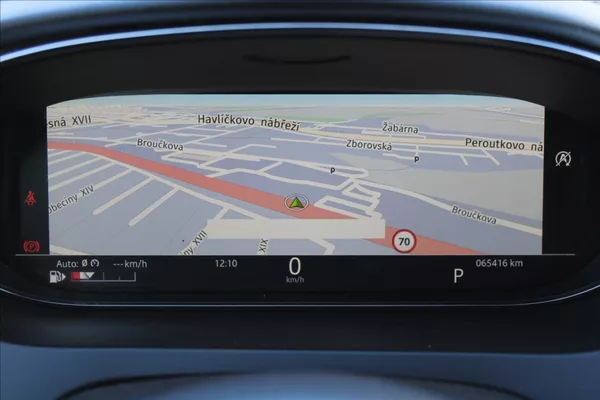 Jaguar E-Pace 2,0 D180 ČR,4x4,AUTOMAT,S - foto 10