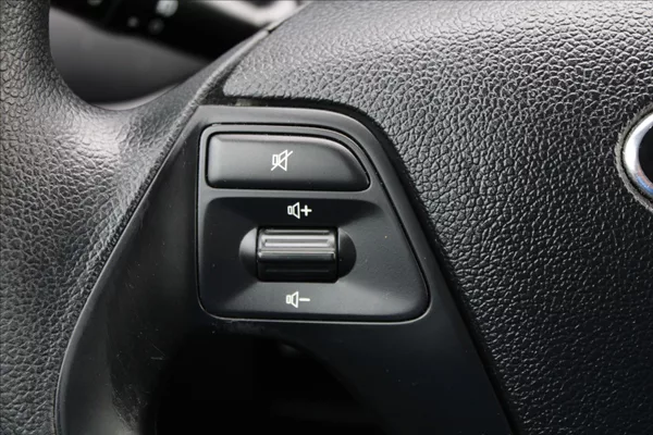 Kia Ceed 1,4 i NOVÉ V ČR - foto 14