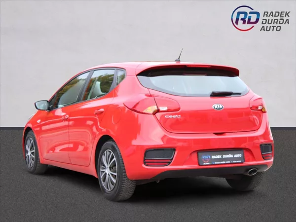 Kia Ceed 1,4 i NOVÉ V ČR - foto 7