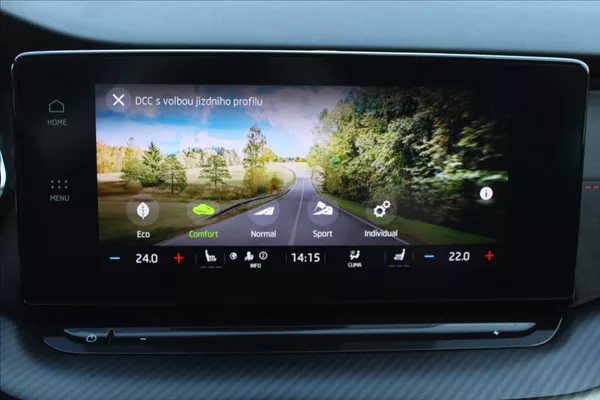 Škoda Octavia 2,0 TDI RS,AUTOMAT,4x4,120LET - foto 17