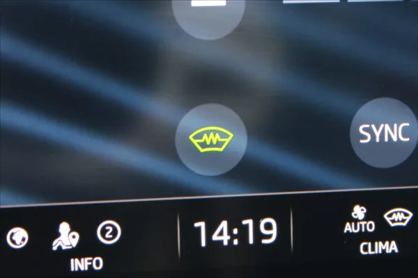 Škoda Octavia 2,0 TDI RS,AUTOMAT,4x4,120LET - foto 23