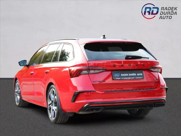 Škoda Octavia 2,0 TDI RS,AUTOMAT,4x4,120LET - foto 7