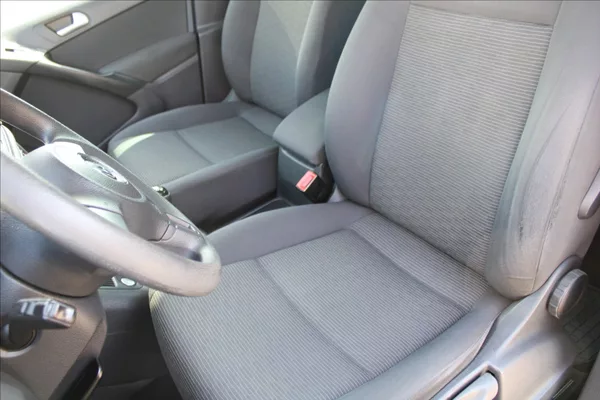 Volkswagen Tiguan 2,0 TDI VÝHŘEVY,TAŽNÉ - foto 20