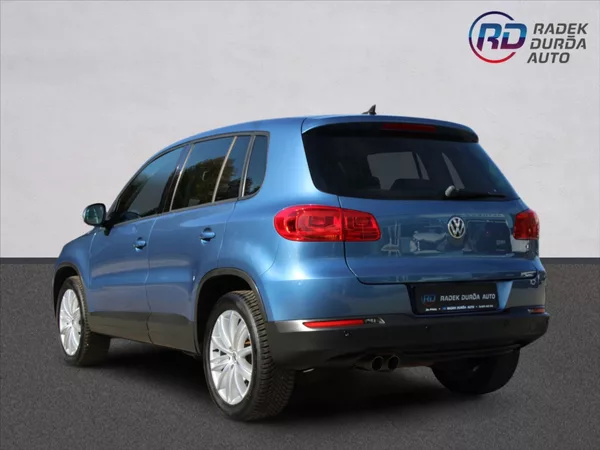 Volkswagen Tiguan 2,0 TDI VÝHŘEVY,TAŽNÉ - foto 7