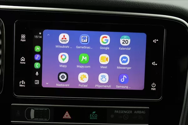 Mitsubishi Outlander 2,0 i A/T,4x4,7.MÍST,INSTYLE+ - foto 14