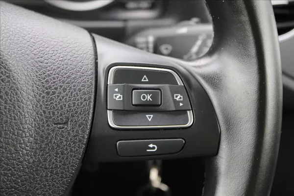 Volkswagen Tiguan 2,0 TDI ČR,1.MAJ,DPH,SERVIS - foto 18