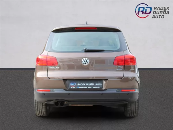Volkswagen Tiguan 2,0 TDI ČR,1.MAJ,DPH,SERVIS - foto 6