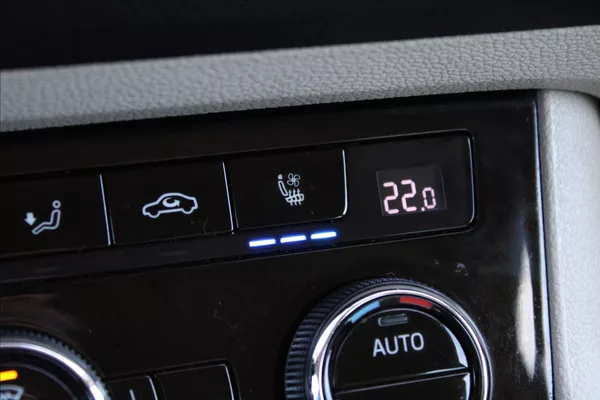 Škoda Kodiaq 2,0 TDI 7.MÍST,A/T,4x4,STYLE - foto 21