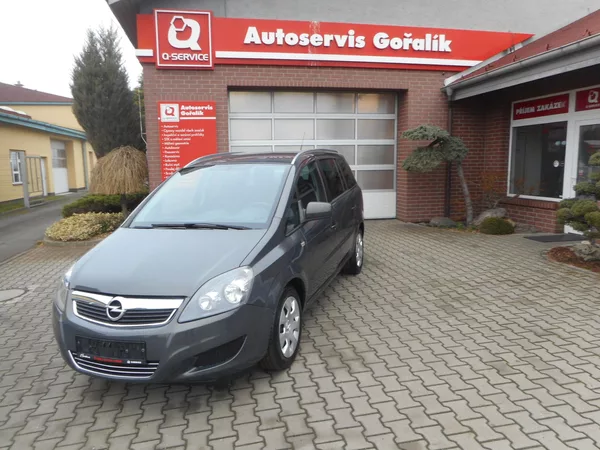 Opel Zafira 1,8 16v TEMPOMAT, KLIMA,7-míst