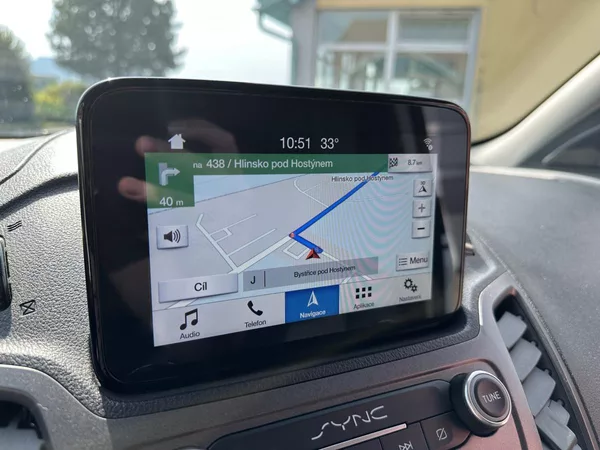 Ford Transit Connect 1,5-ecoblue-SENZORY-NAVI- L2H1 - foto 32