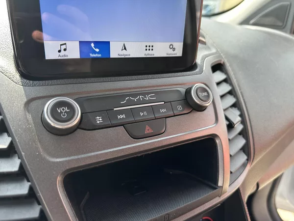 Ford Transit Connect 1,5-ecoblue-SENZORY-NAVI- L2H1 - foto 37