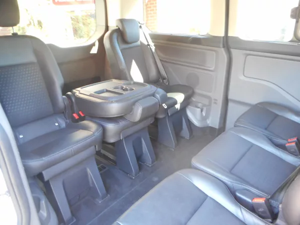 Ford Tourneo Custom SPORT - 2,0TDCi - 125kw - foto 10