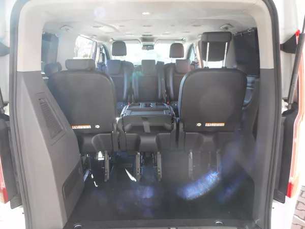 Ford Tourneo Custom SPORT - 2,0TDCi - 125kw - foto 13