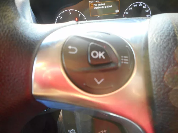 Ford Tourneo Connect 1,5-PANORAM-TAŽNÉ-VYHŘ.SEDAČKY - foto 16