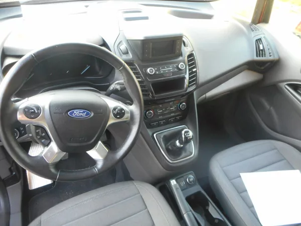 Ford Tourneo Connect 1,5-PANORAM-TAŽNÉ-VYHŘ.SEDAČKY - foto 8