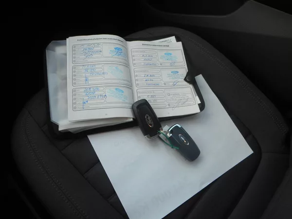 Ford Tourneo Connect 1,5-PANORAM-TAŽNÉ-VYHŘ.SEDAČKY - foto 9