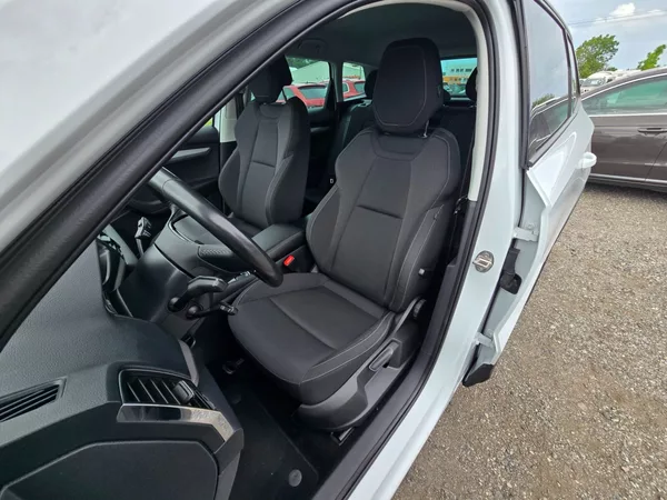 Škoda Karoq 2.0 TDi 85KW DSG Style - foto 10