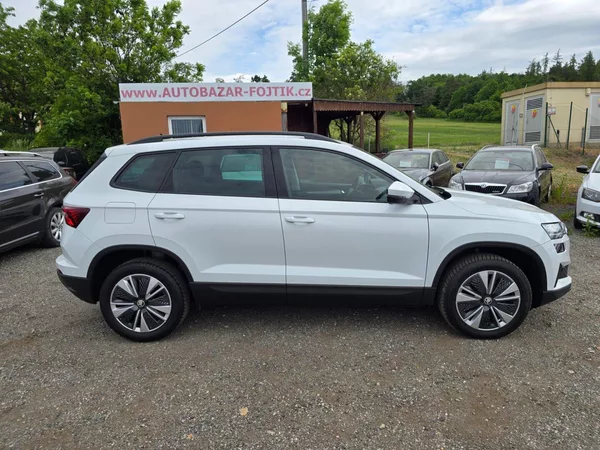 Škoda Karoq 2.0 TDi 85KW DSG Style - foto 8