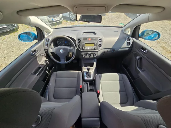 Volkswagen Golf Plus 1.6 FSI Trend DSG - foto 13
