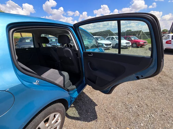 Volkswagen Golf Plus 1.6 FSI Trend DSG - foto 18