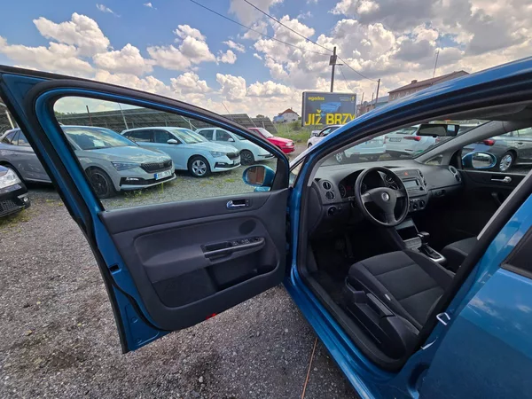 Volkswagen Golf Plus 1.6 FSI Trend DSG - foto 9