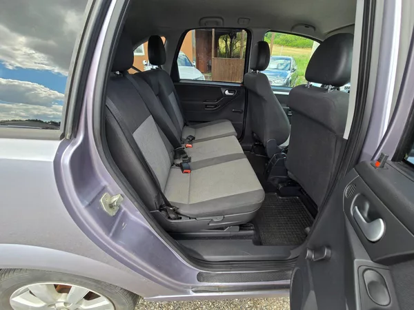Opel Meriva 1.3 CDTi Enjoy - foto 19