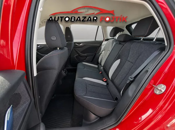 Škoda Kamiq 1.5 TSi 110KW Top Selection DS - foto 12