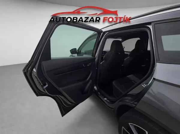 Škoda Karoq 2.0 TDi 110kW 4x4 Sportline DS - foto 11