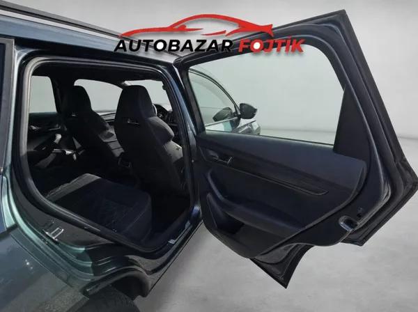 Škoda Karoq 2.0 TDi 110kW 4x4 Sportline DS - foto 16