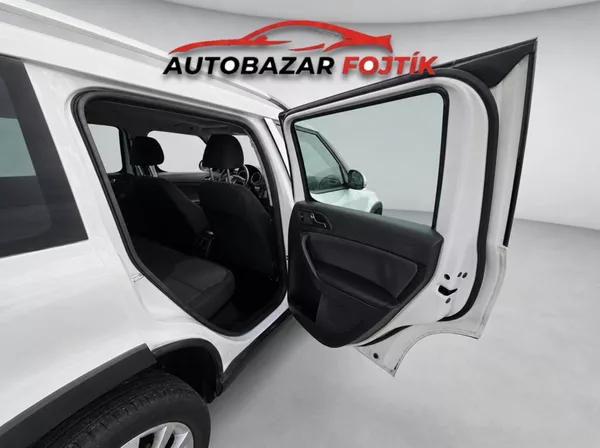 Škoda Yeti 1.2 TSi 77Kw Ambition DSG - foto 19