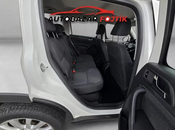 Škoda Yeti 1.2 TSi 77Kw Ambition DSG - foto 20