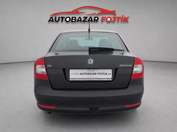 Škoda Octavia 1.6 TDi 77Kw Elegance - foto 6