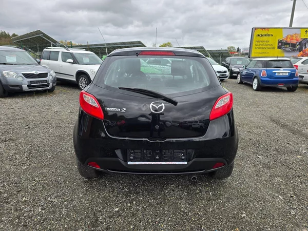 Mazda 2 1.3 MZR 55KE klima - foto 6