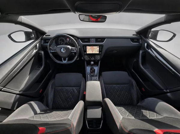 Škoda Octavia RS 2.0 TDi 135KW DSG - foto 13