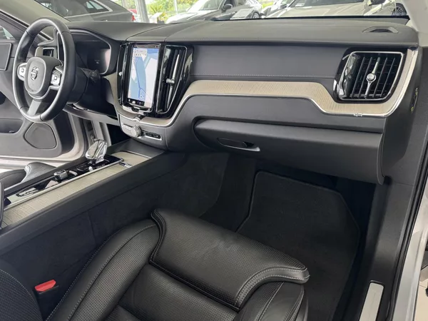 Volvo XC60 T6 AWD*Recharge*Inscription - foto 11
