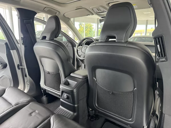 Volvo XC60 T6 AWD*Recharge*Inscription - foto 16