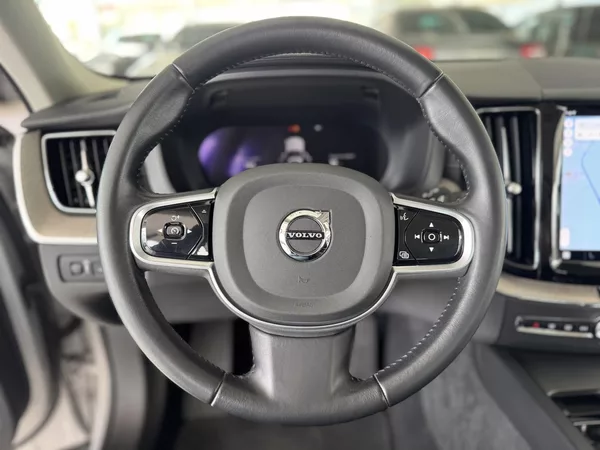 Volvo XC60 T6 AWD*Recharge*Inscription - foto 28