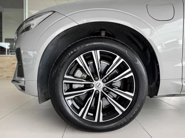 Volvo XC60 T6 AWD*Recharge*Inscription - foto 35