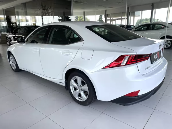 Lexus IS 300h IS 300h*AUT*Hybrid*Kamera* - foto 7