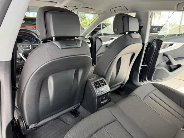 Audi A5 50TDI Quattro - foto 17