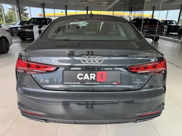 Audi A5 50TDI Quattro - foto 6