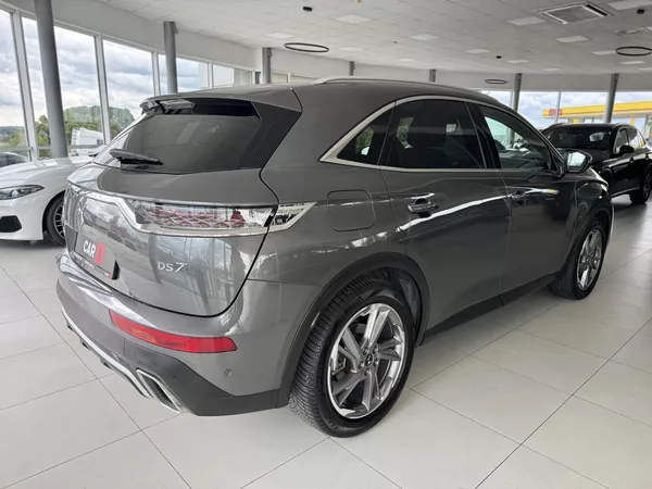 DS Automobiles DS7 Crossback 1,6 E-TENSE 300*AT8*4x4*RIVOLI - foto 5