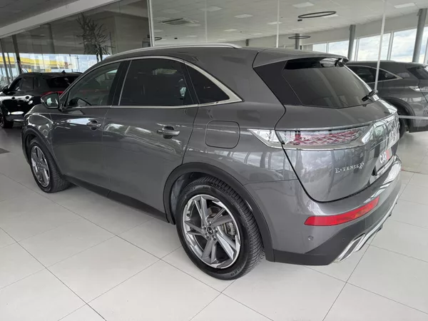 DS Automobiles DS7 Crossback 1,6 E-TENSE 300*AT8*4x4*RIVOLI - foto 7